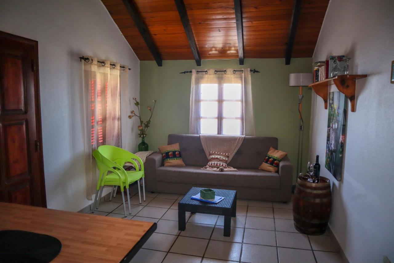 Casas Tipicas Candelaria Tabua Holiday home Ponta do Sol (Madeira)