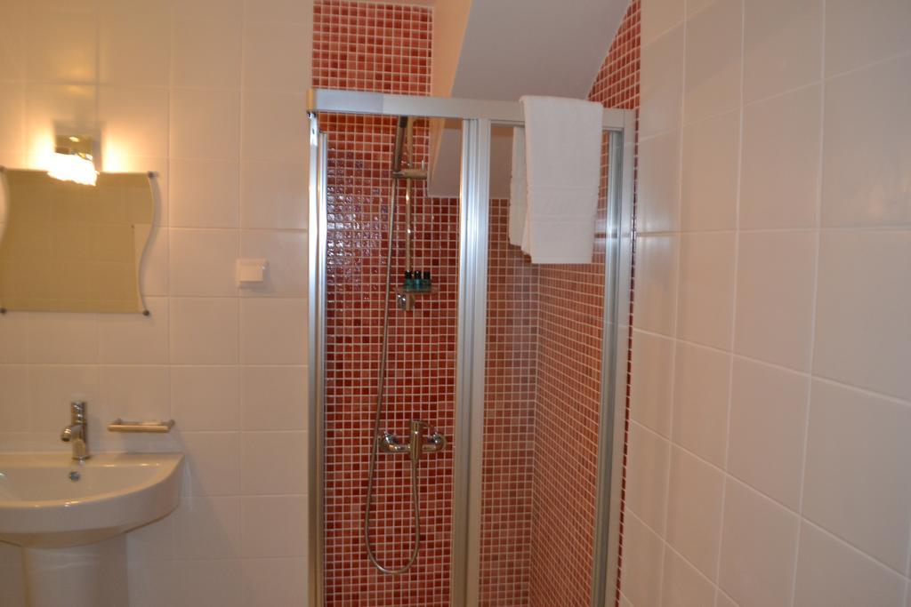 Comercio Hotel Resende