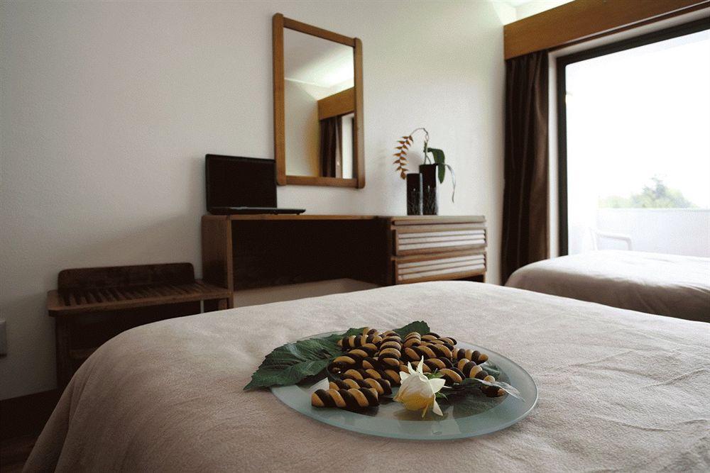 Meia Lua Hotel 3*