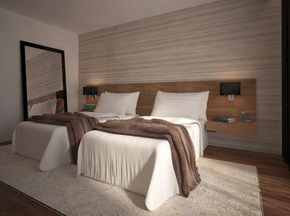Garca Real & 4* Tentugal