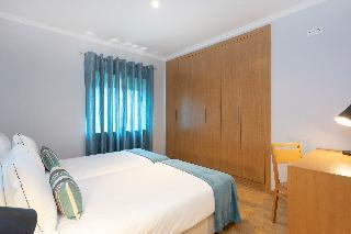 Placid Village 4*