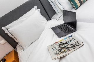Placid Village Hotel 4*