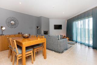 Hotel Placid Village 4*