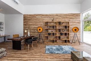 Hotel Placid Village 4*