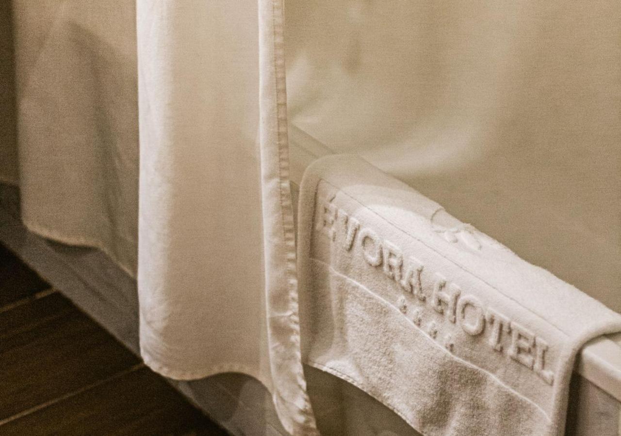 Evora Hotel 4*