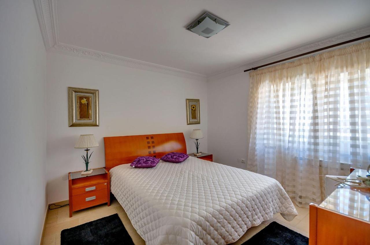 Apartamento 7 Saias