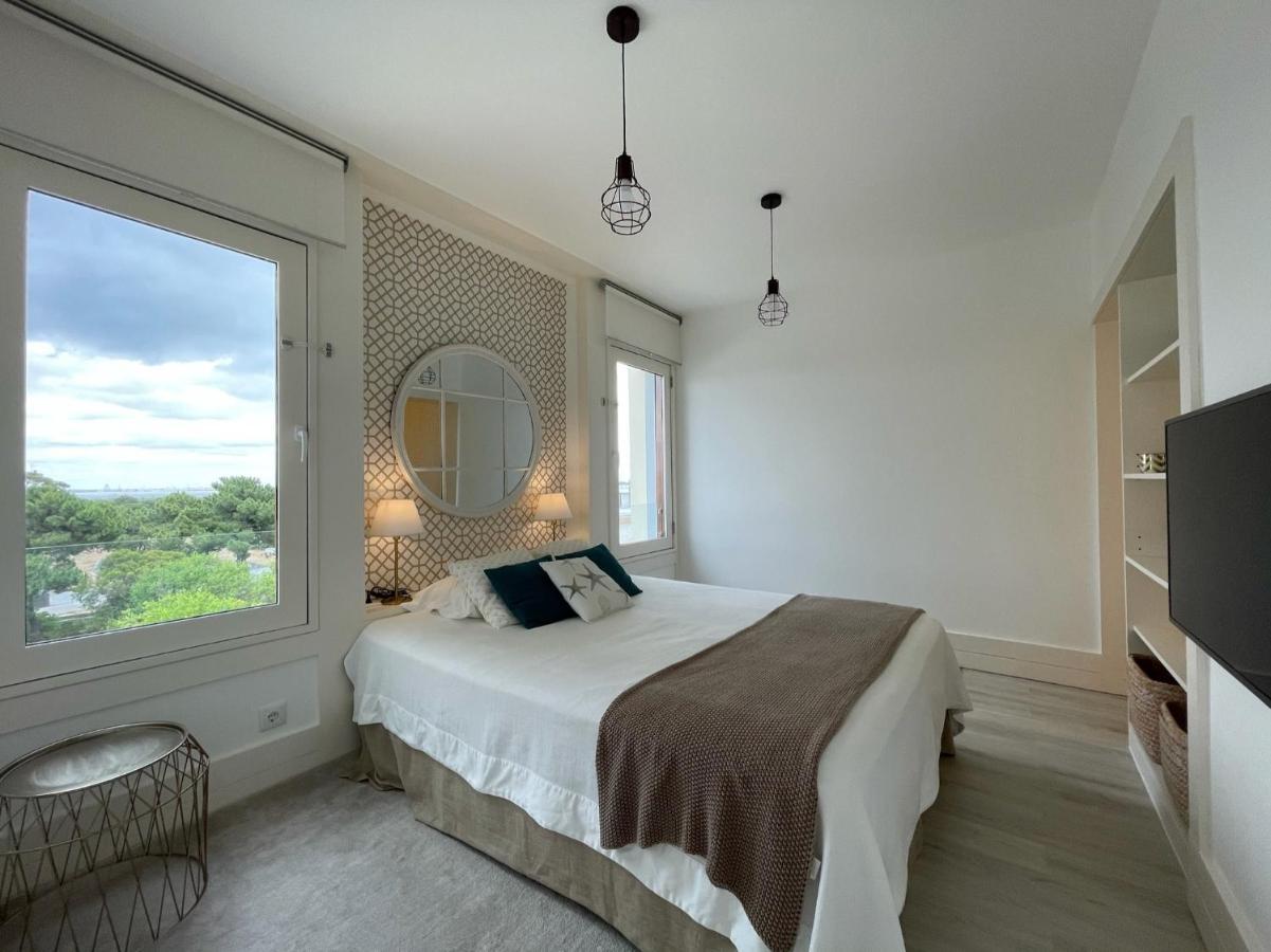 Apartamento Beautiful Penthouse With Terrace - 4 Minute Walk To The *