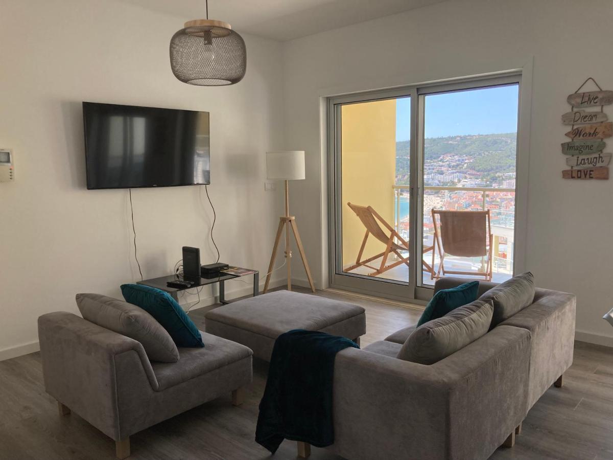 By The Sea Apartment *