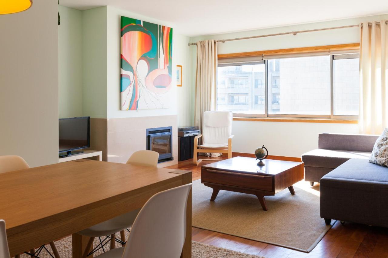 The Refreshing Seaside Apartment