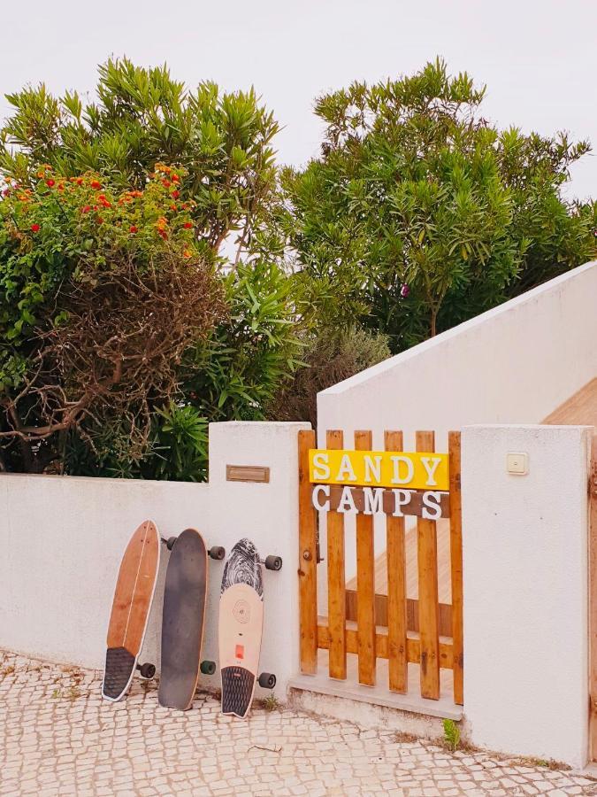 Guest house Sandycamps Surf House Baleal