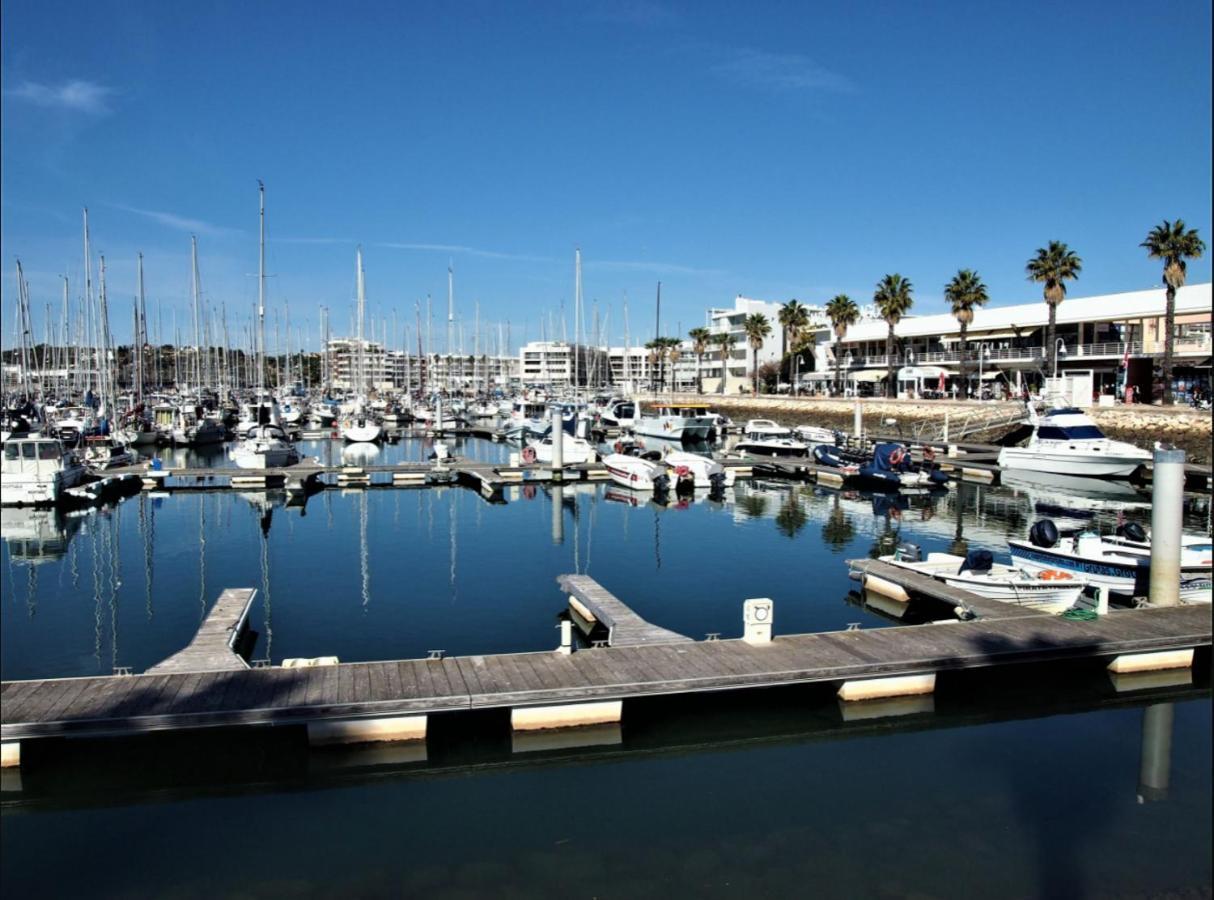 Beautiful On Boavista Golf - Daily Service & Access Villa Lagos