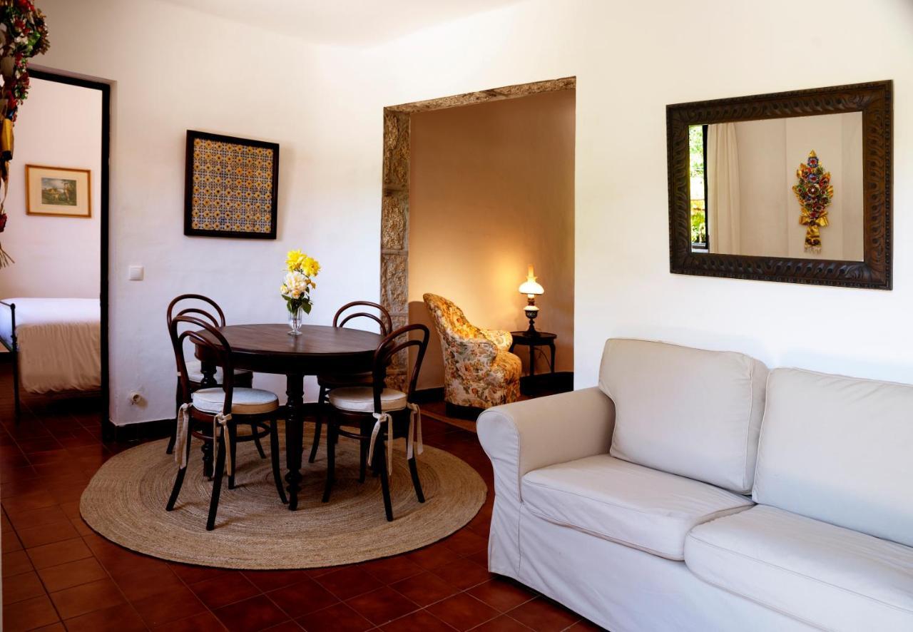 Casa Do Ameal Bed & Breakfast