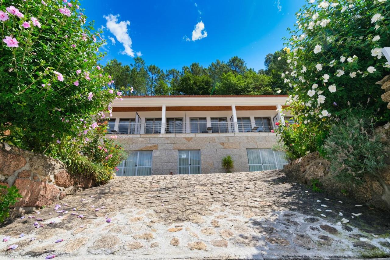 Casa Do - Pensión Gerês
