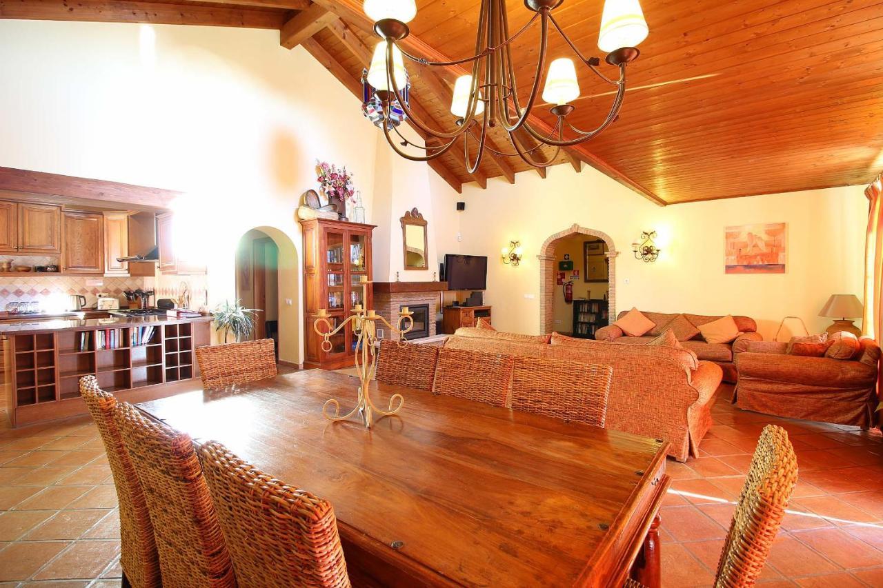 Casa Bruella - Walk To Pool Wifi And Bbq Carvoeiro (Lagoa)