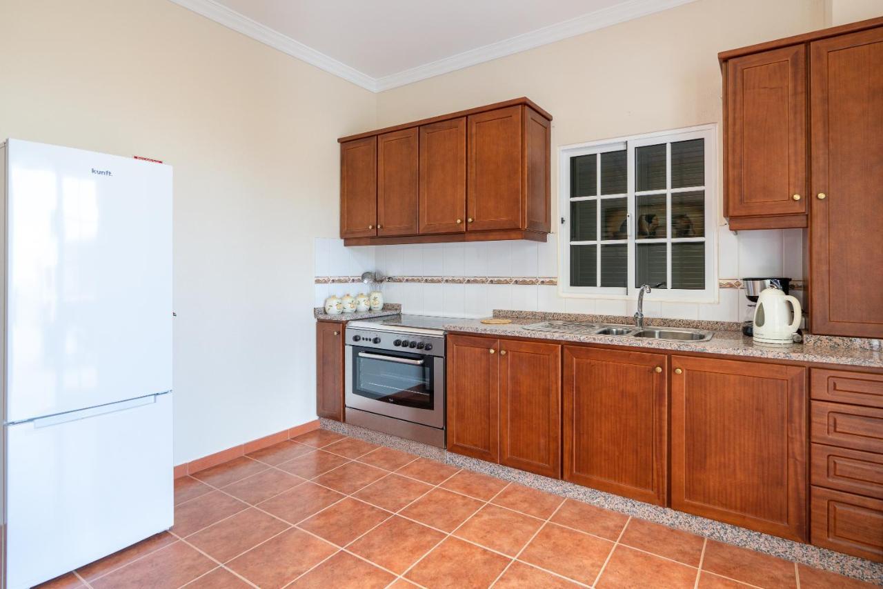 Sunnyside Villa *