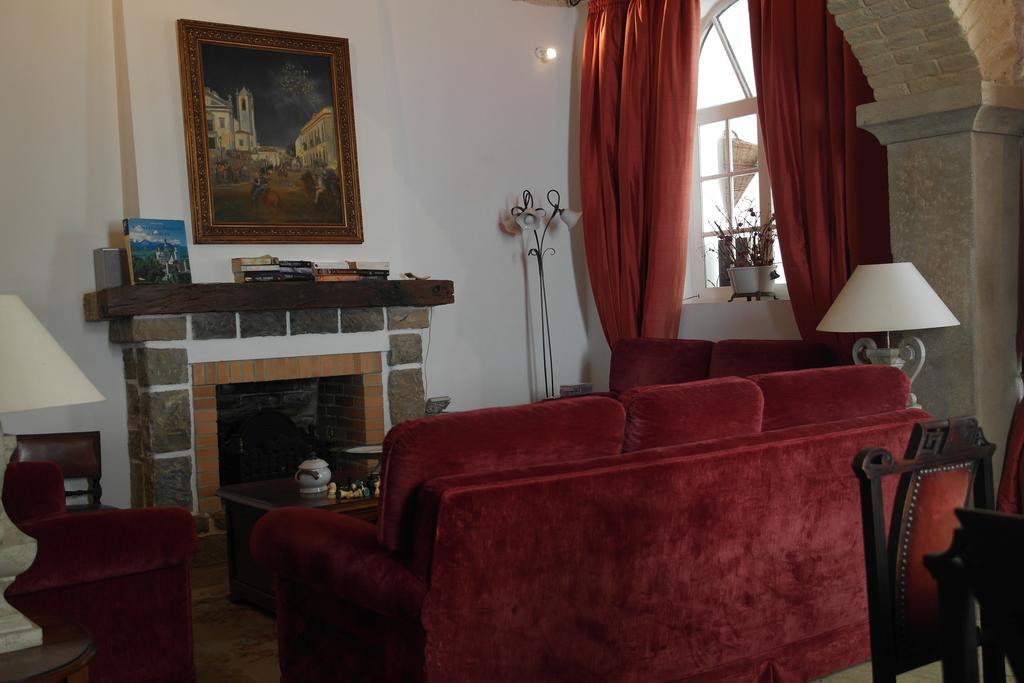 Guest house Casa De 4*