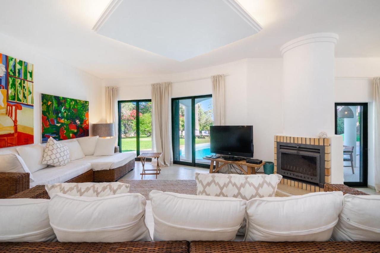Whome Luxury Private Family W/ S-pool Ac & Parking *