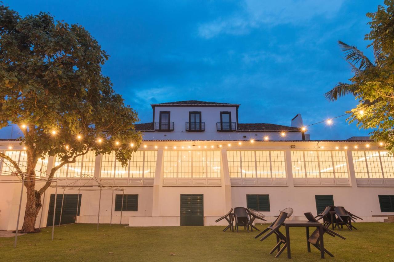 Solar Do Conde Garden Hotel Capelas