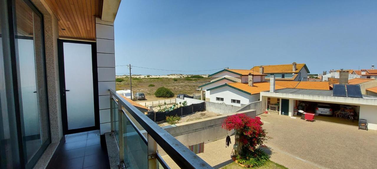 Sea House *
