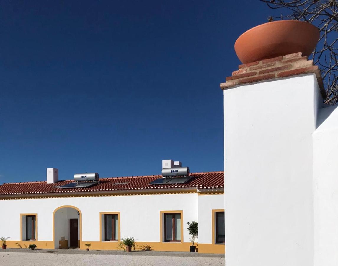 Herdade Da Maridona - Farm stay *