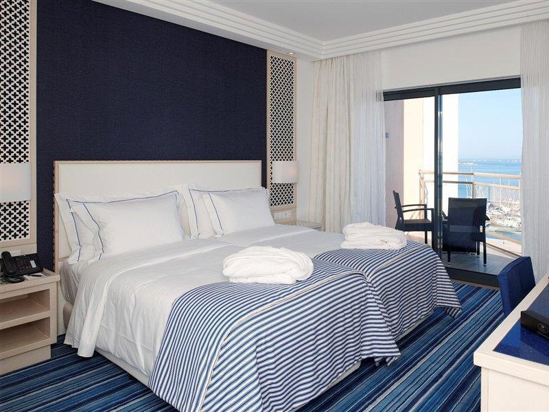 Hotel Real Marina & 5*