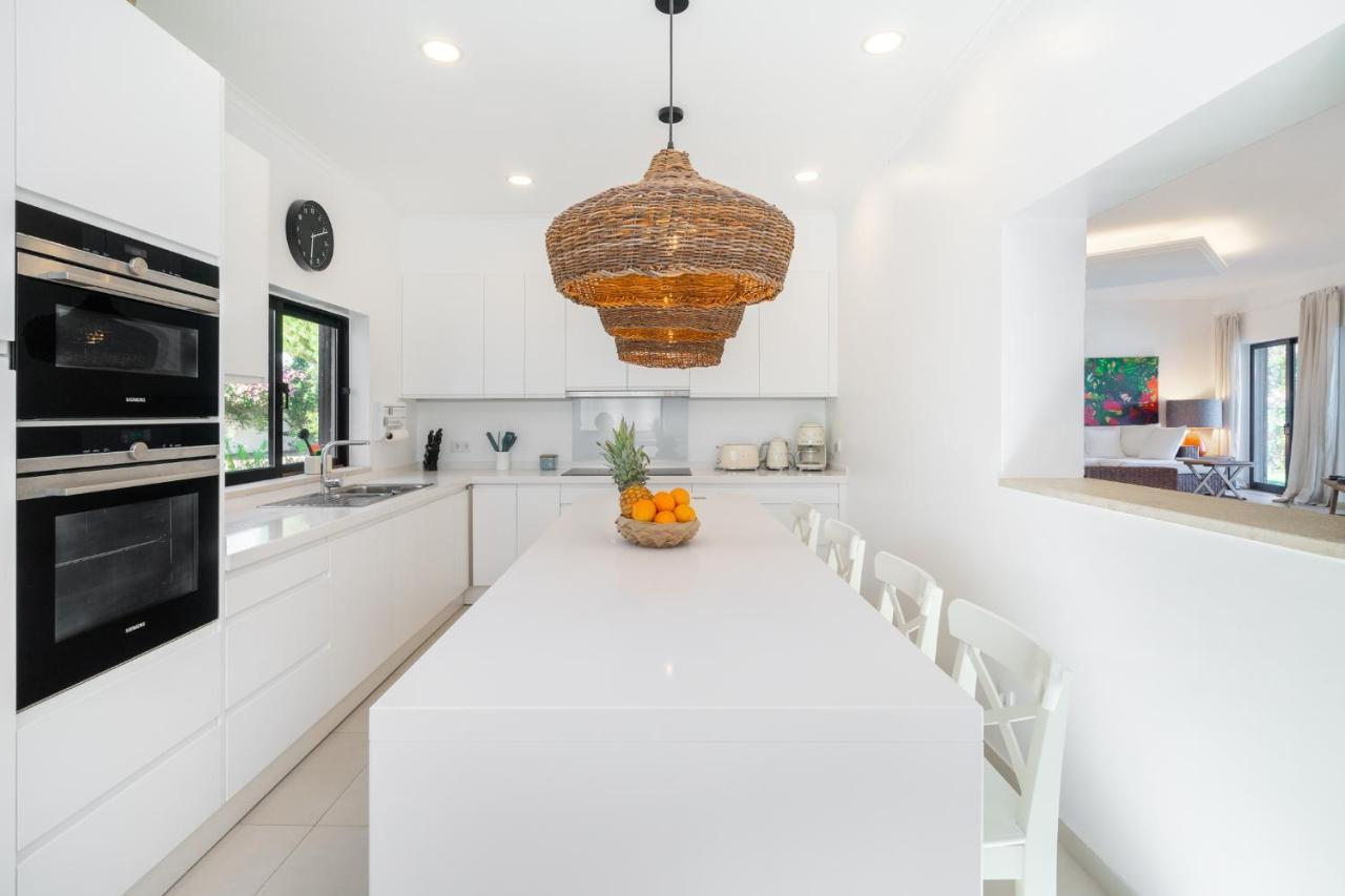 Whome Luxury Private Family W/ S-pool Ac & Parking Portimao