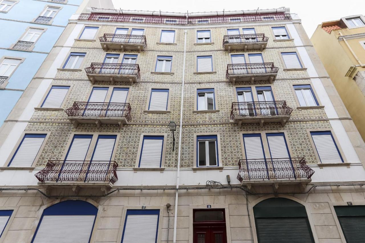 Sweet Almirante By Homing * Lisbon