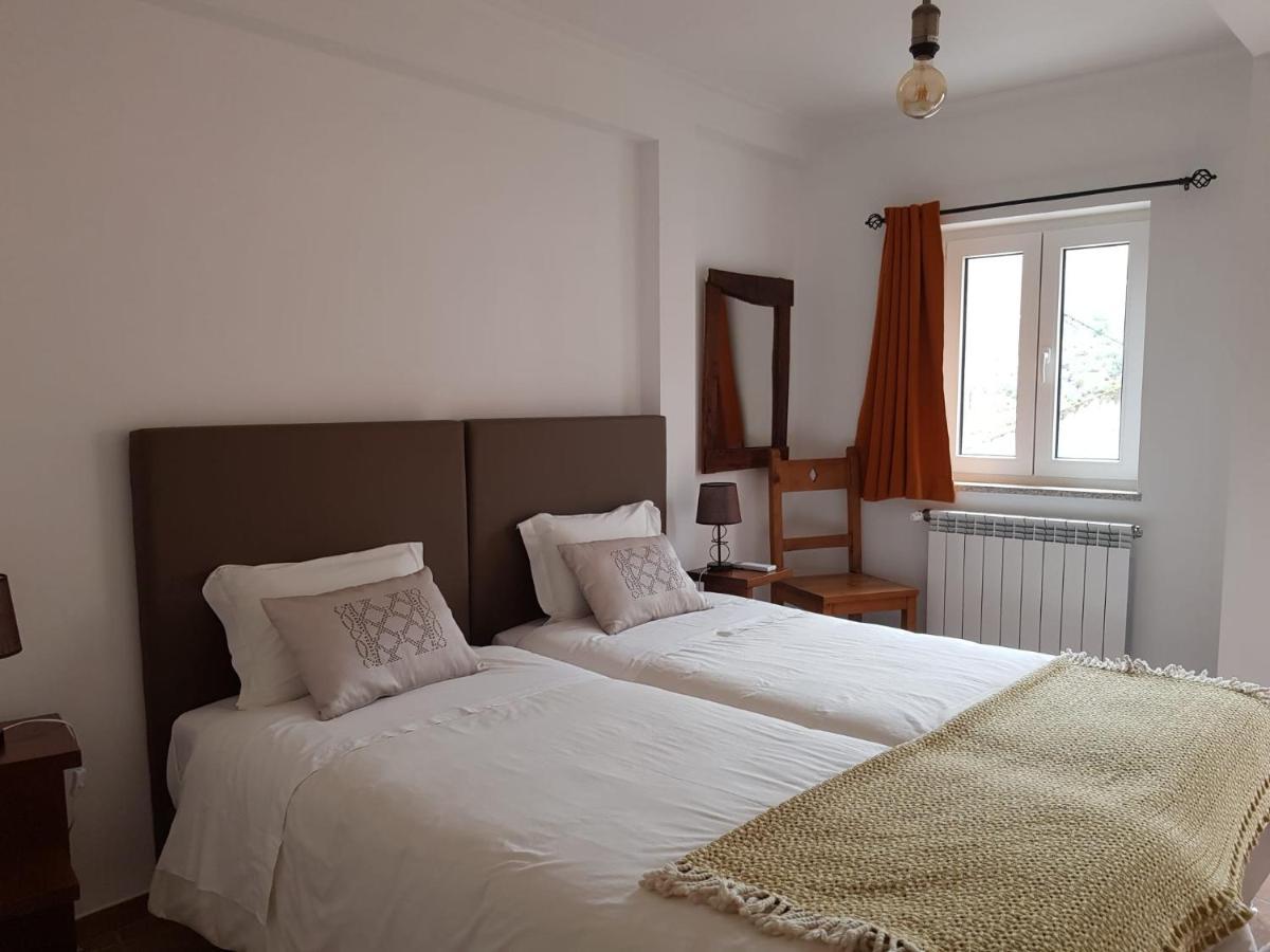 Casas Da Ribeira