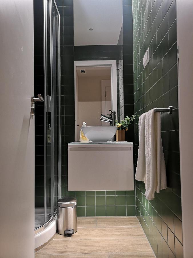 Apartment Victory Village 16f *