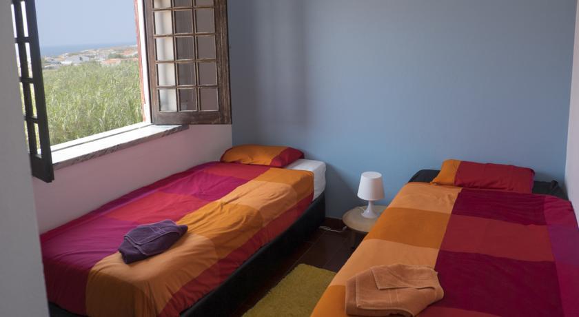 Surfing Peniche Apartment