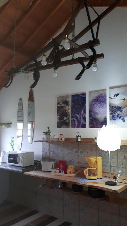 De Baixo Da Ponte Holiday home *