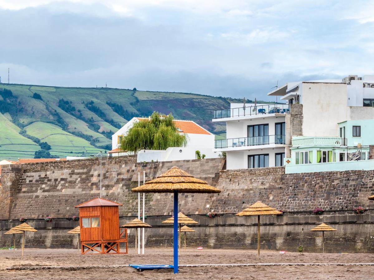 Hostel Facing Bay Praia da Vitoria