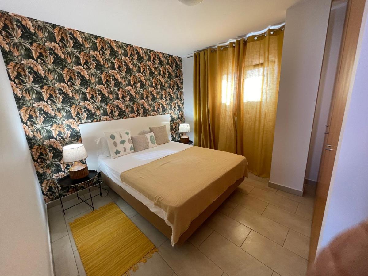 Aparthotel Esmeralda Holidays *