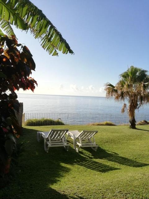 Apartment To Sea