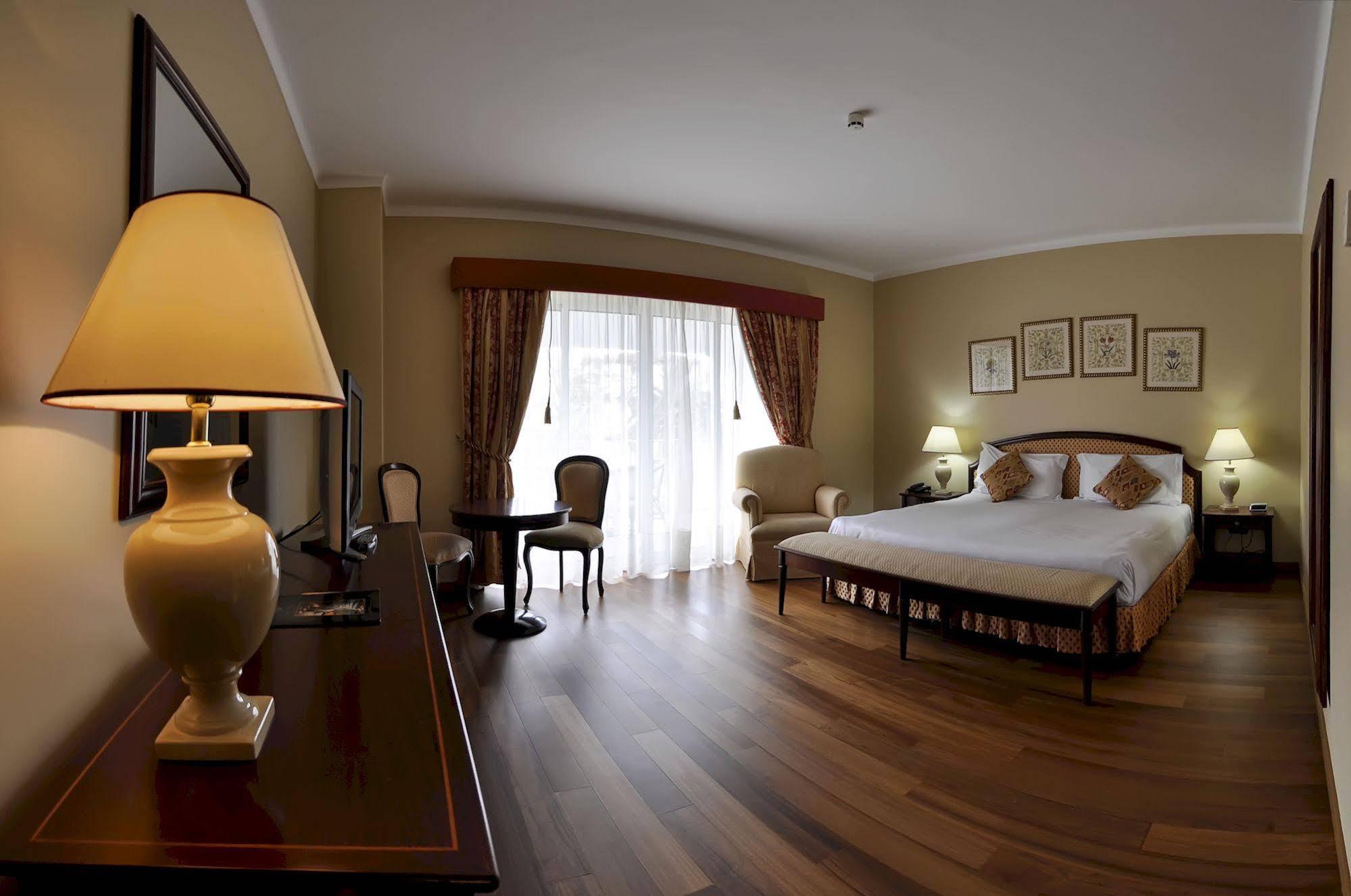 Talisman Hotel