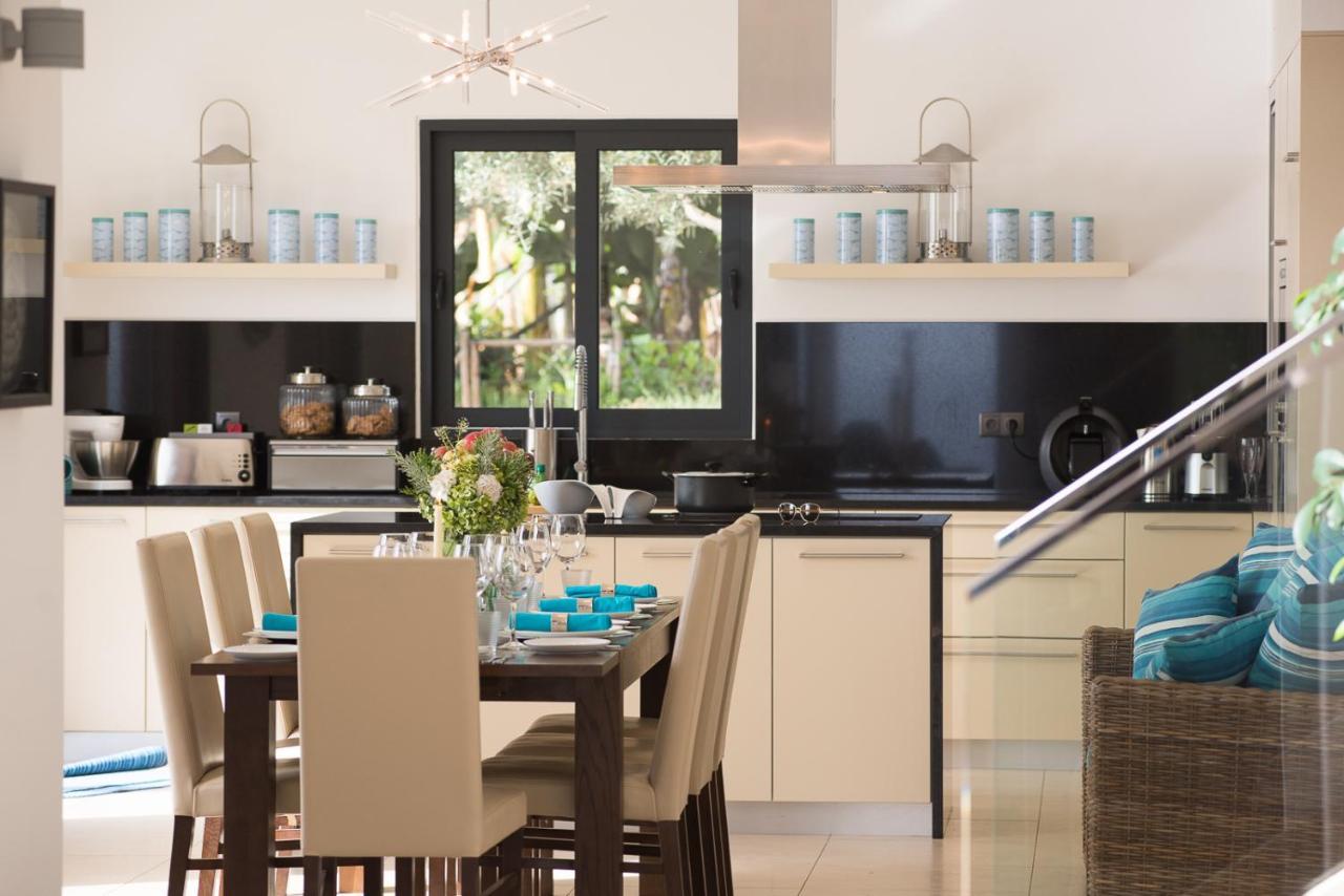 Villa Luxury Ocean Front Villla *
