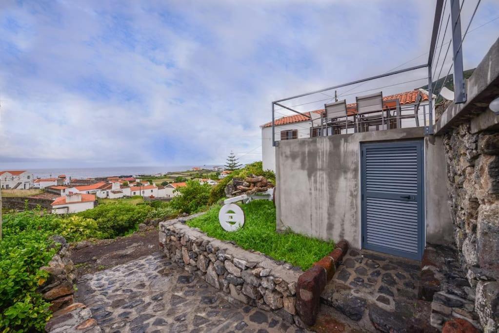 Monchique Islet View House T1