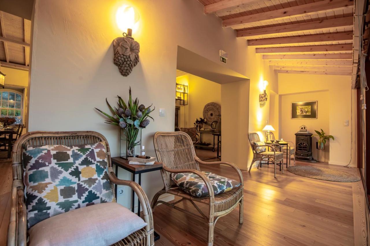 Quinta Da Casa Amarela- Casas Da Quinta - Turismo Em Espaco Rural Farm stay