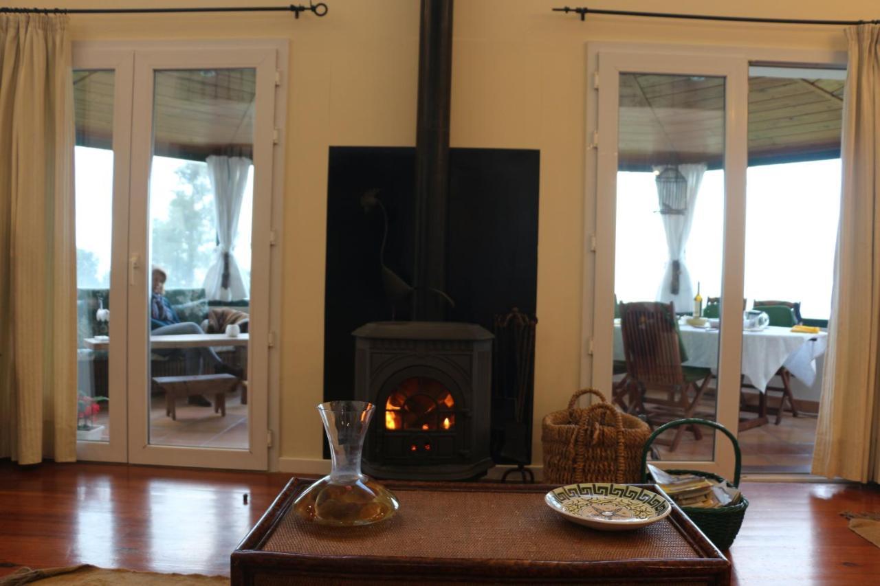 Luxury Camelia. Mountains, Golf, Horses, Levada Walks. *