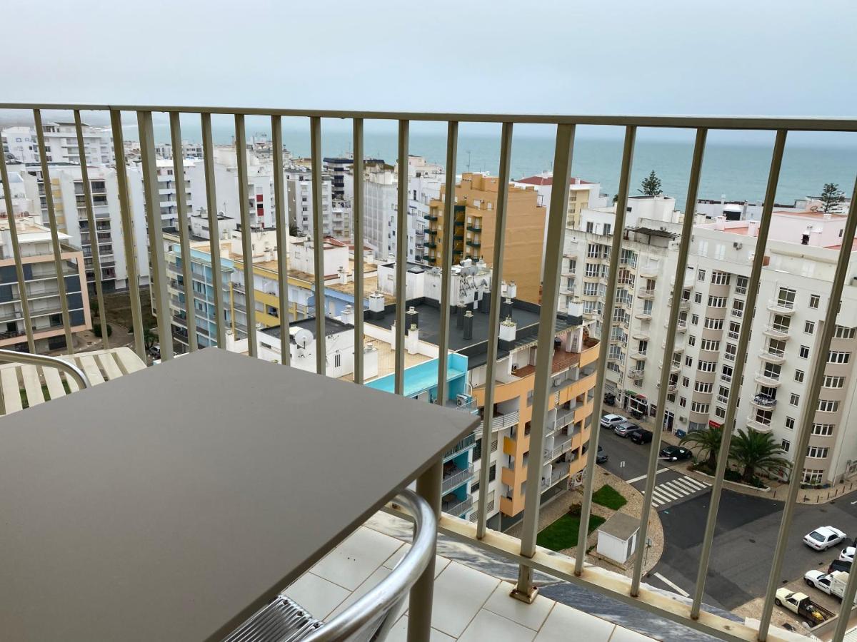 Apartment Armacao De Pera