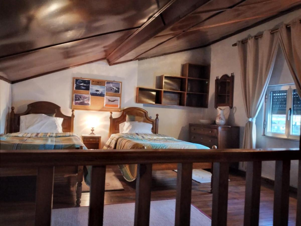 Casa Da Avo Maria, Largo De Santo Antonio, N 97395al Appartement *