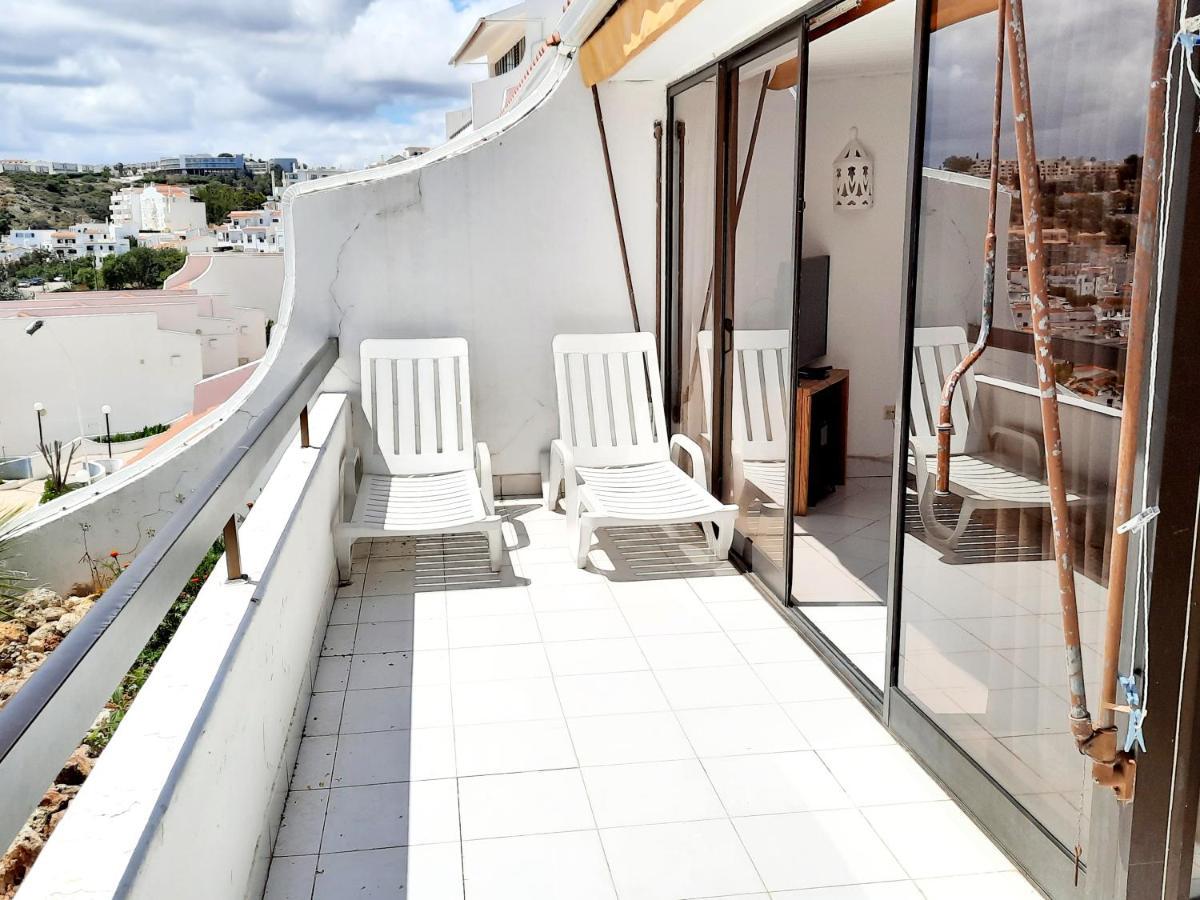 Sea View Center Cerro Branco Apartamento *