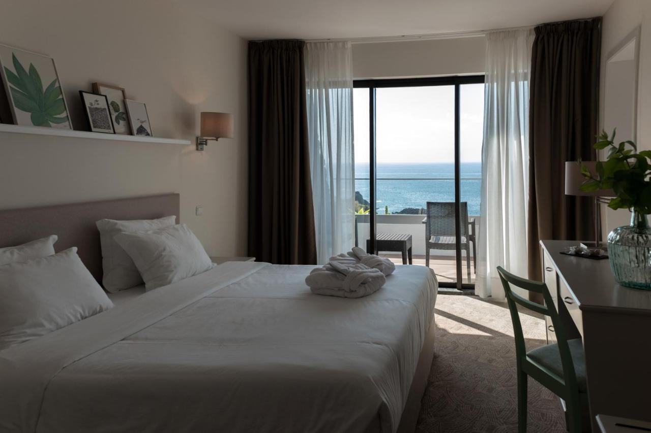 Caloura Hotel Resort Hotel 4*