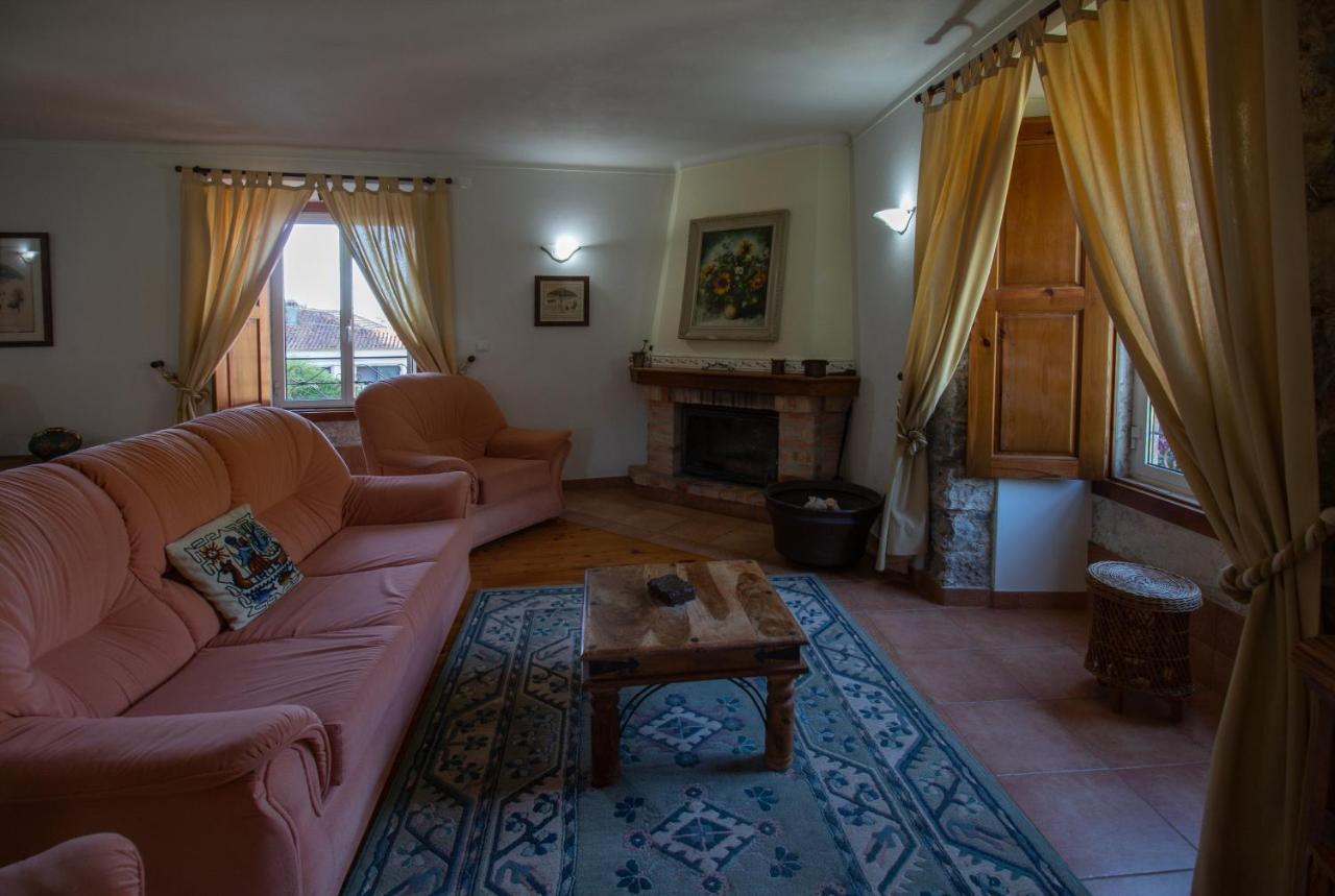 Quinta De Rio Alcaide Porto de Mos (Leiria)