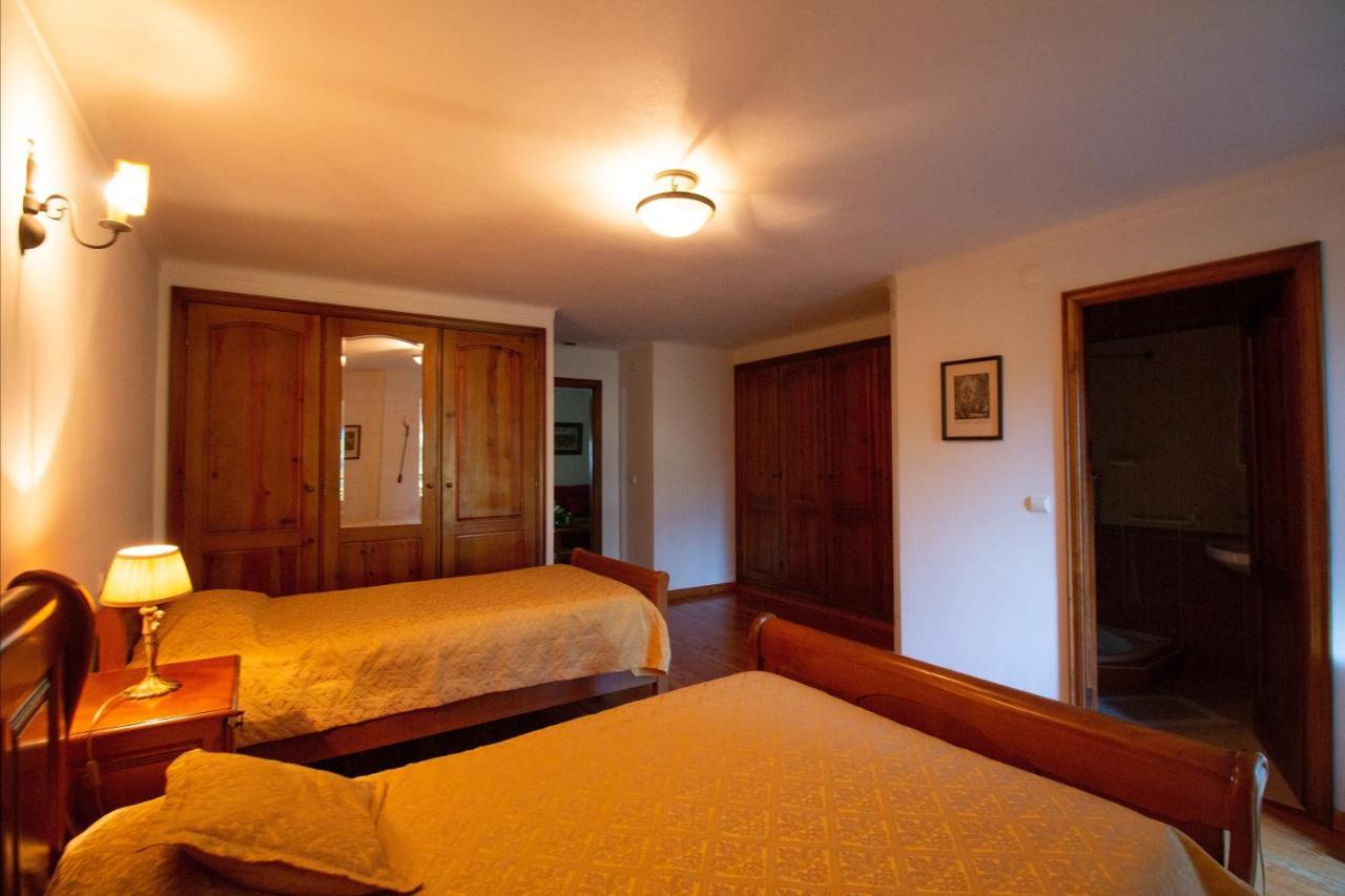 Quinta De Rio Alcaide * Porto de Mos (Leiria)