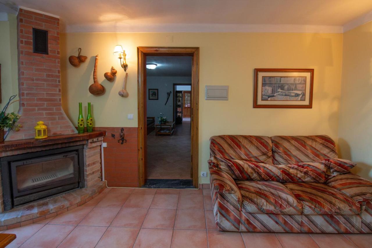Quinta De Rio Alcaide Farm stay Porto de Mos (Leiria)