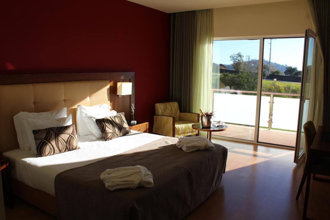 Palace & Termas De Sao Tiago Hotel
