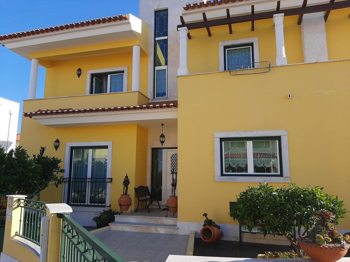 Maria Ines House Guest house *