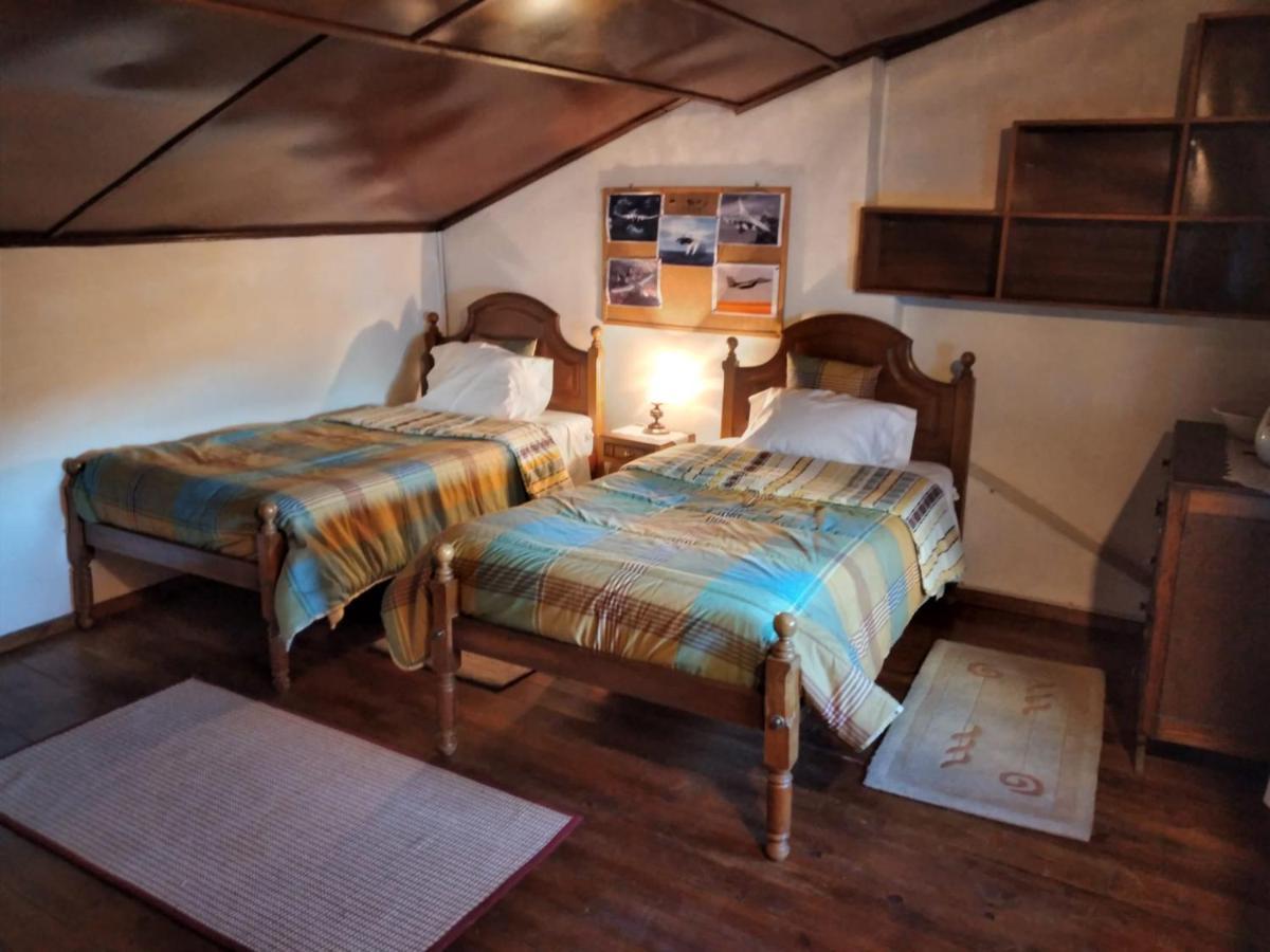 Casa Da Avo Maria, Largo De Santo Antonio, N 97395al Freixo de Espada a Cinta