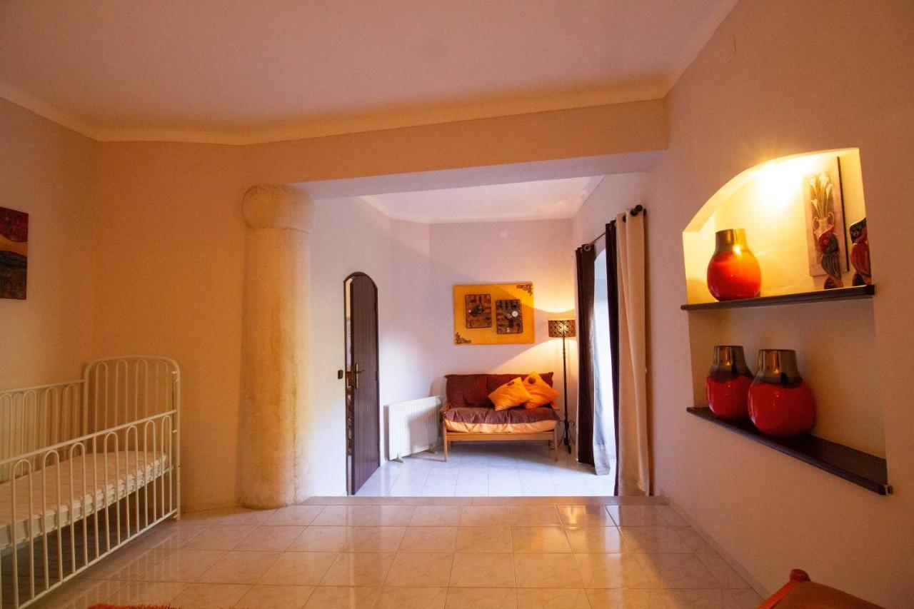 Quinta De Rio Alcaide Farm stay *